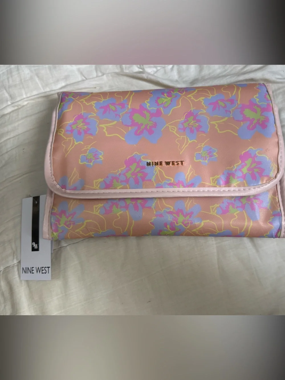 Nine West Pink Floral Hanging Organizer NWT